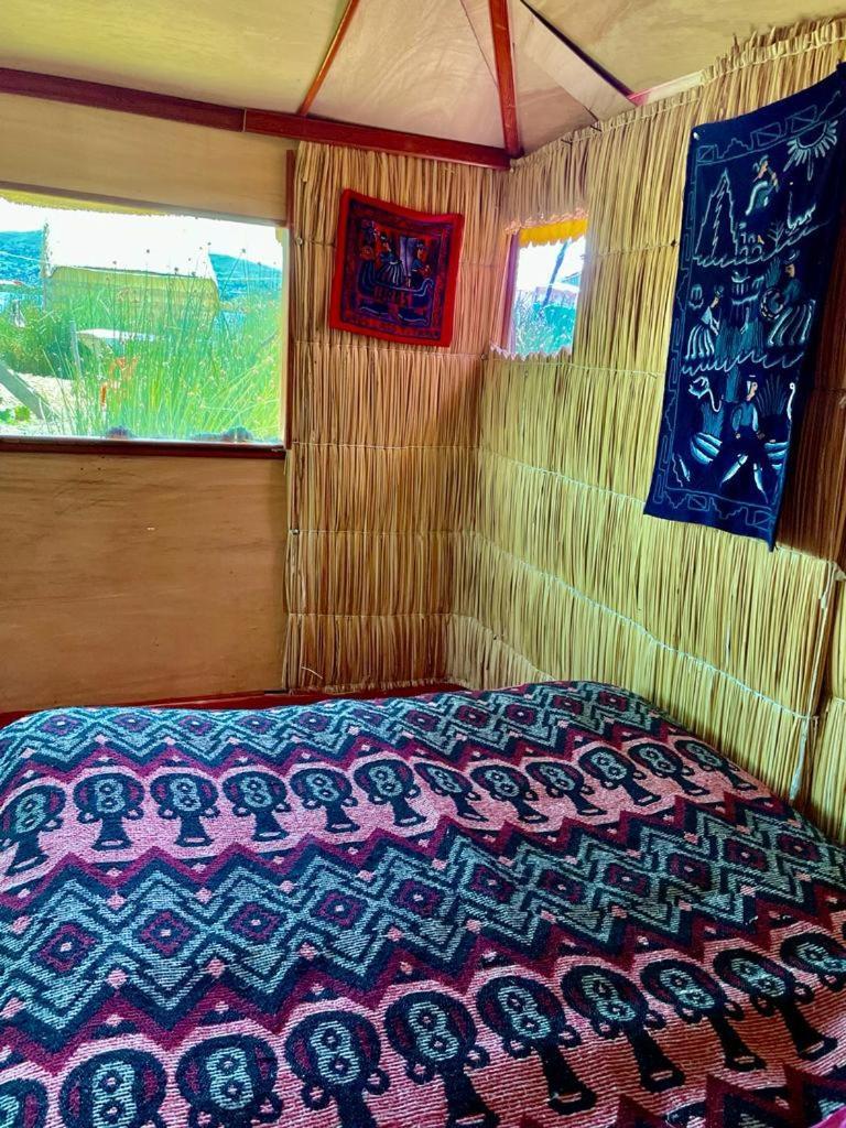 Urosfood&Titiqaqa Lodge Extérieur photo
